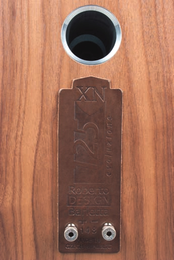 XAVIAN XN 125 Junior walnut finish - back view